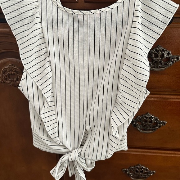 GUESS Women's Striped Wrap Top - Black and White - Picture 8 of 8